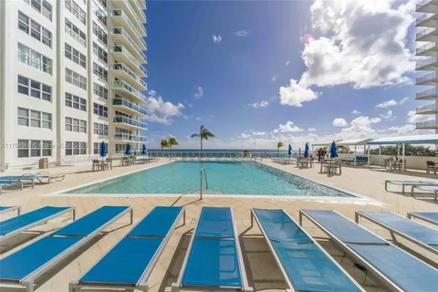 3900 Galt Ocean Dr # 111, Fort Lauderdale FL 33308