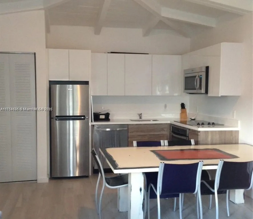 1450 Meridian Ave # 205, Miami Beach FL 33139