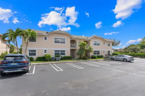 12223 Royal Palm Blvd # 8Q, Coral Springs FL 33065