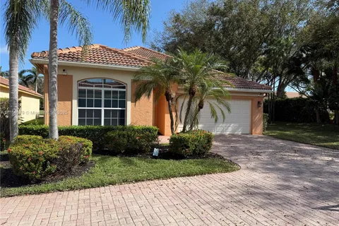 8041 Via Hacienda, Riviera Beach FL 33418