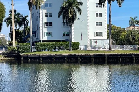 1881 Middle River Dr. # 402, Fort Lauderdale FL 33305