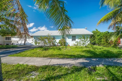 171 NE 30th Ct, Pompano Beach FL 33064