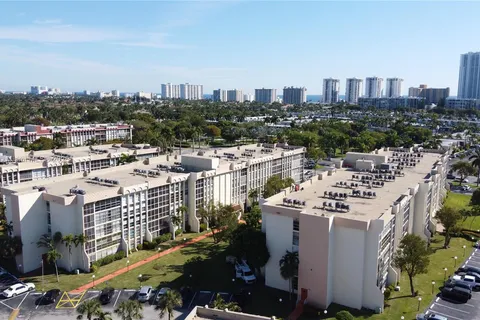 851 Three Islands Blvd # 218, Hallandale Beach FL 33009