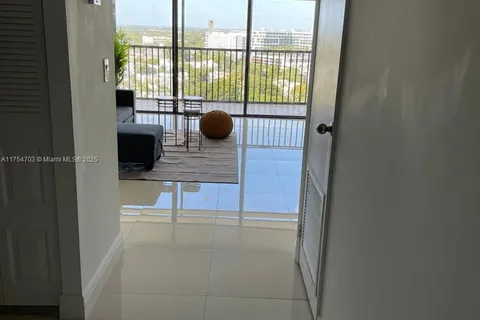 20335 W Country Club Dr # 1701, Aventura FL 33180