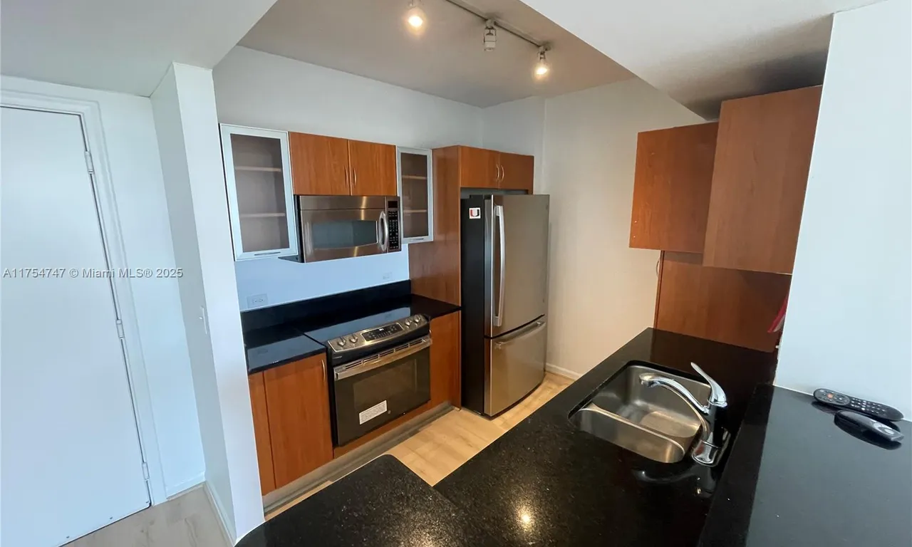 18800 NE 29th Ave # 417, Aventura FL 33180
