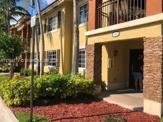 1005 NE 34th Ave # 104, Homestead FL 33033