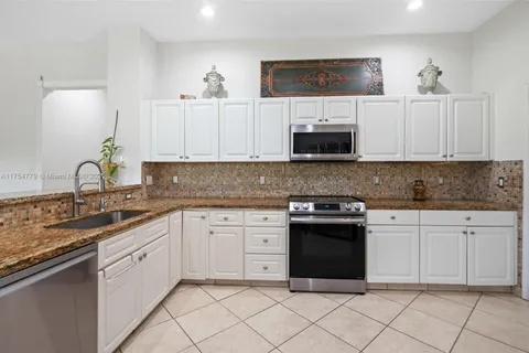 4291 SW 141st Ave, Davie FL 33330