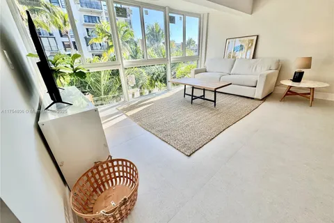 555 Crandon Blvd # 32, Key Biscayne FL 33149