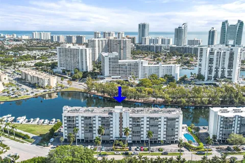 400 Diplomat Pkwy # 805, Hallandale Beach FL 33009