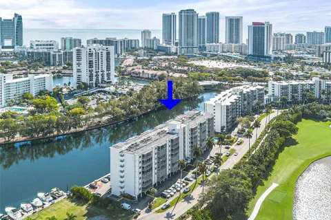 400 Diplomat Pkwy # 805, Hallandale Beach FL 33009