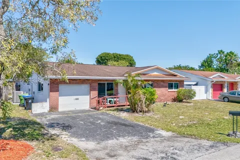 3311 NW 65th St, Fort Lauderdale FL 33309