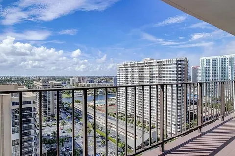 2030 S Ocean Dr # 1906, Hallandale Beach FL 33009