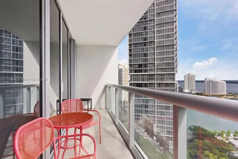 485 Brickell Ave # 2209, Miami FL 33131