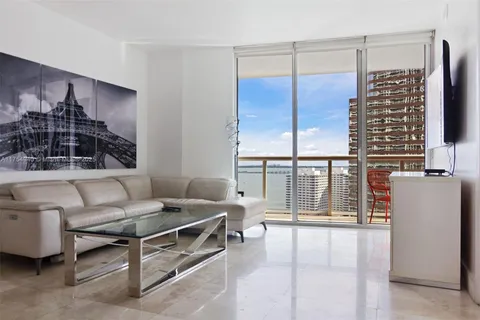 485 Brickell Ave # 2209, Miami FL 33131