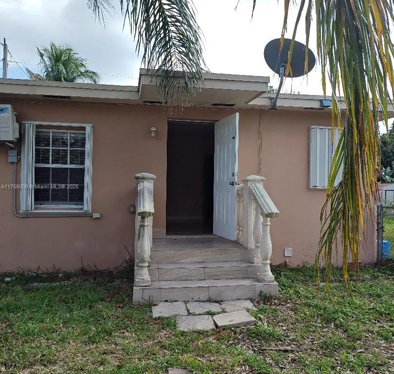 13520 NW 11th Ave # 13520, Miami FL 33168
