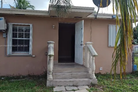13520 NW 11th Ave # 13520, Miami FL 33168