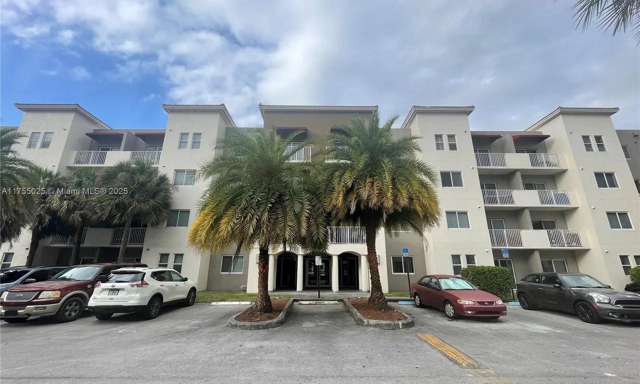 11040 SW 196th St # 308, Cutler Bay FL 33157