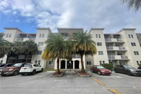11040 SW 196th St # 308, Cutler Bay FL 33157