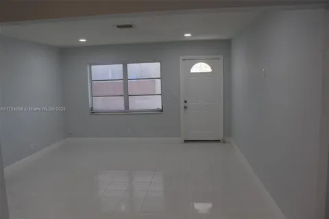 5843 Tyler St # 5843, Hollywood FL 33021