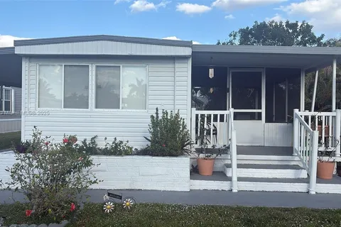 2050 SW 83rd Ter # 1, Davie FL 33324