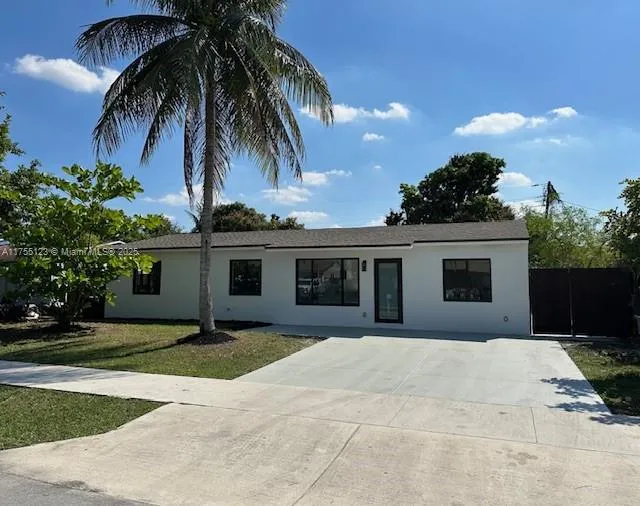 6500 SW 15th Ct, North Lauderdale FL 33068