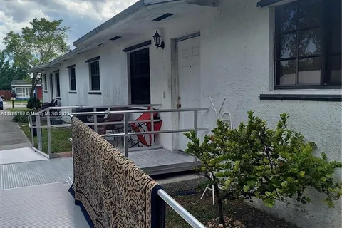 5731 SW 26th St # B, West Park FL 33023