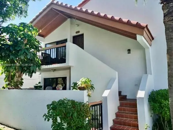 7525 SW 153rd Pl # 11, Miami FL 33193