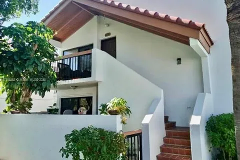 7525 SW 153rd Pl # 11, Miami FL 33193