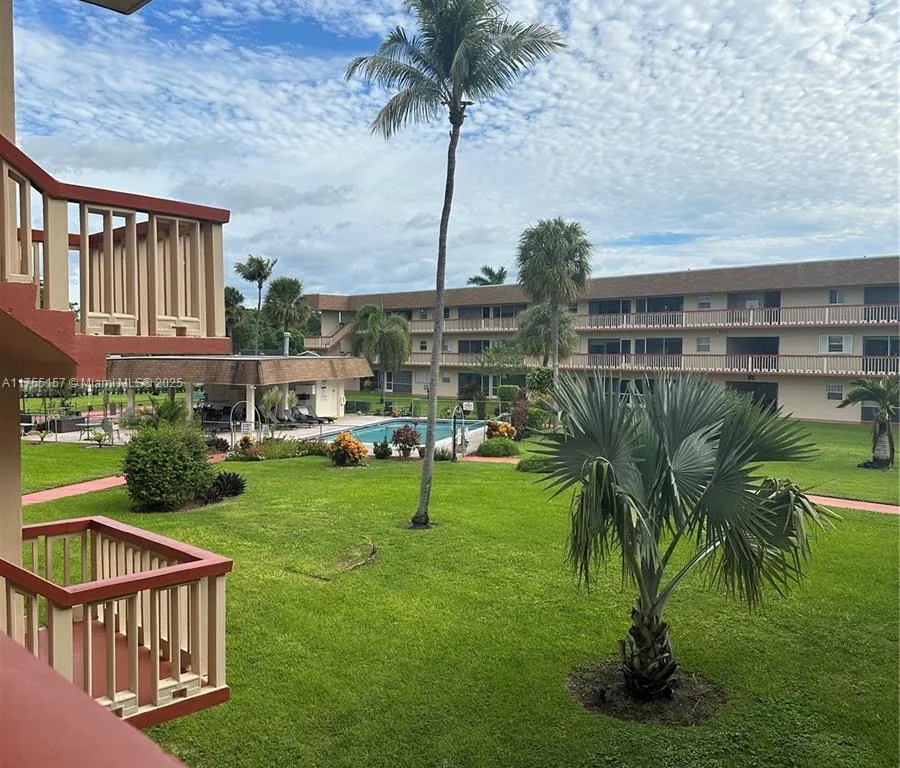 5300 Washington St # S216, Hollywood FL 33021