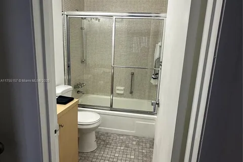5300 Washington St # S216, Hollywood FL 33021