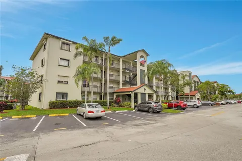 1300 SW 130th Ave # 306F, Pembroke Pines FL 33027