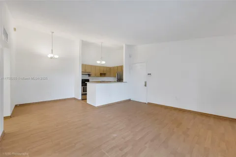 20681 NE 4th Pl # 203, Miami FL 33179