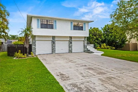 1731 Clearwater Harbor Dr, Largo FL 33770