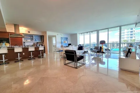 1800 S Ocean Dr # 1510, Hallandale Beach FL 33009