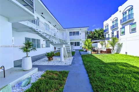 1135 101st St # 3, Bay Harbor Islands FL 33154
