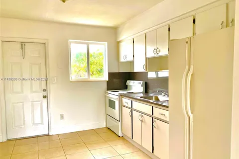931 SW 29th Ave # 1, Miami FL 33135