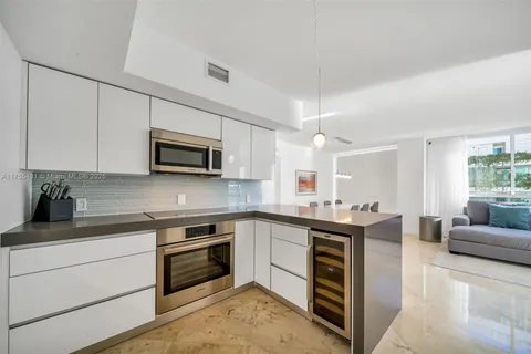 1330 West Ave # 808, Miami Beach FL 33139