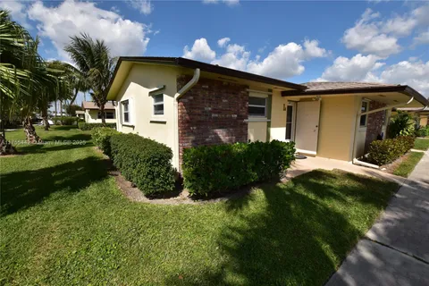 2935 W Crosley Dr # L, West Palm Beach FL 33415