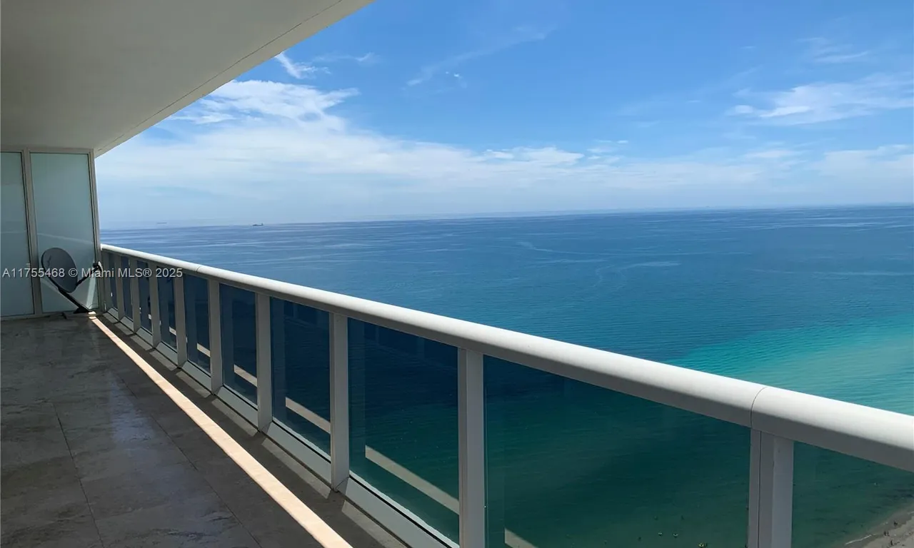 1830 S Ocean Dr # 4006, Hallandale Beach FL 33009