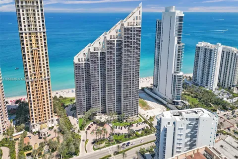 17555 Collins Ave # 3701, Sunny Isles Beach FL 33160