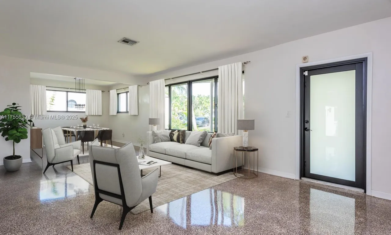 454 NE 93 St, Miami Shores FL 33138
