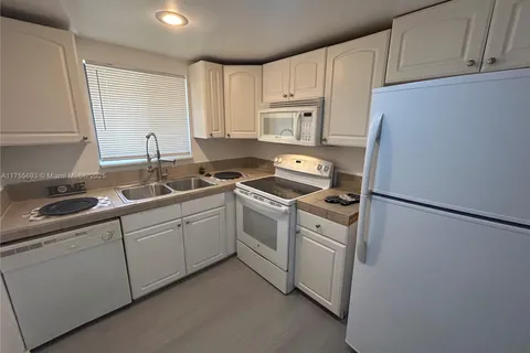 1265 S Flagler Ave # 219, Pompano Beach FL 33060