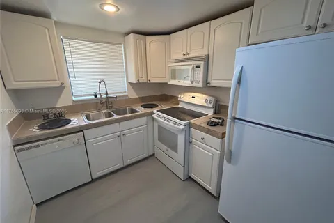 1265 S Flagler Ave # 219, Pompano Beach FL 33060