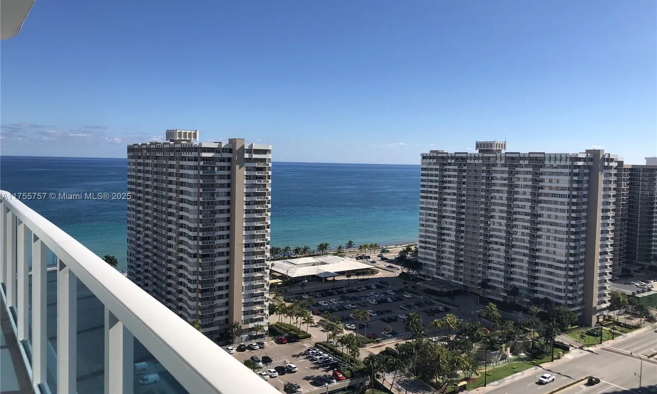 1945 S Ocean Dr # 2103, Hallandale Beach FL 33009