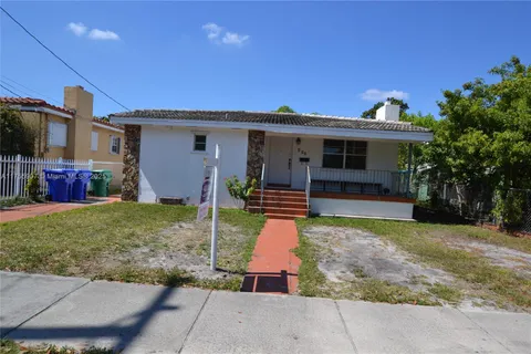 810 NW 29th Ave, Miami FL 33125