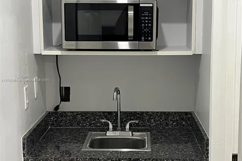 14364 SW 159th Ter, Miami FL 33177