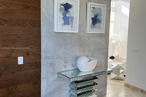 548 Fernwood Rd # 548, Key Biscayne FL 33149