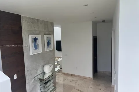 548 Fernwood Rd # 548, Key Biscayne FL 33149