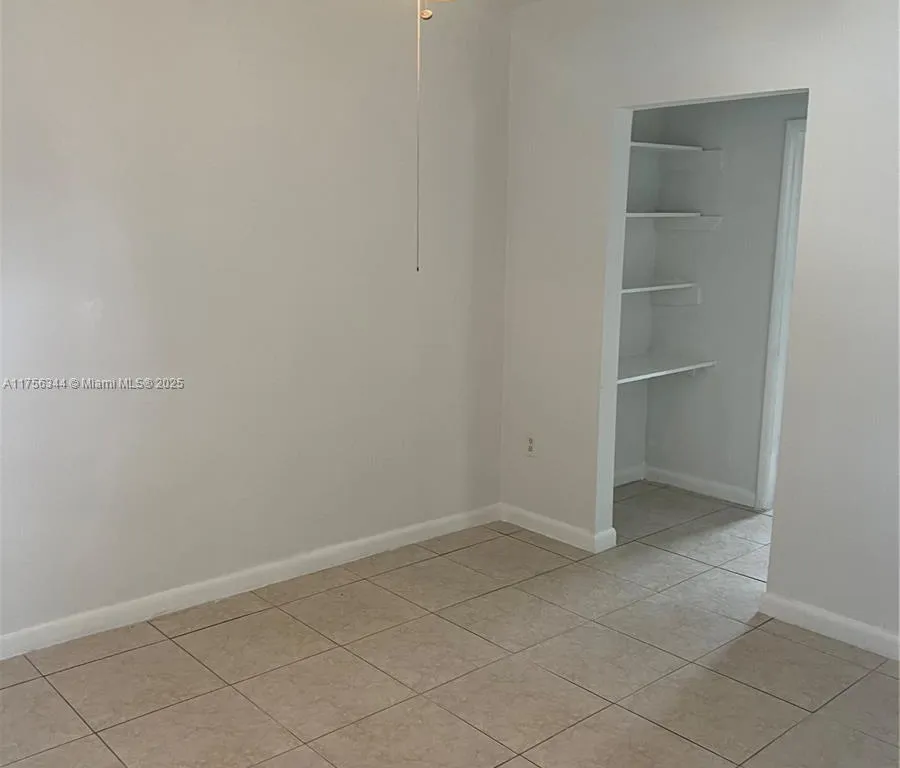 2052 Washington Ave # 1, Opa-Locka FL 33054