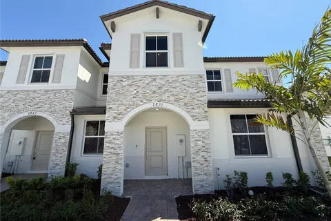 2851 SE 25TH RD, Homestead FL 33035